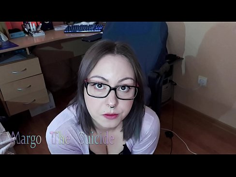 ❤️ Seksikäs tyttö lasit päässä imee dildoa syvälle kameraan ❌ Seksivideo at us fi.higlass.ru